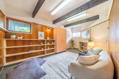 Photo of property in 6 The Track, Plimmerton, Porirua, 5026