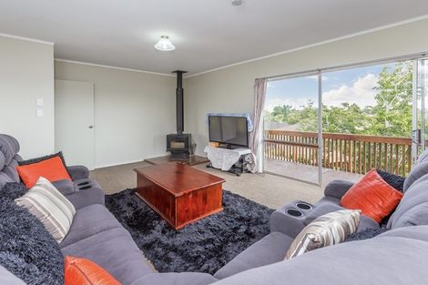 Photo of property in 9 Tatariki Street, Rosehill, Papakura, 2113