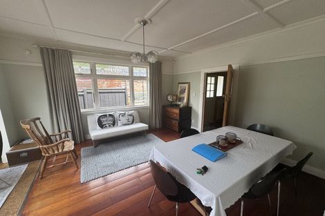 Photo of property in 26 Burma Road, Khandallah, Wellington, 6035