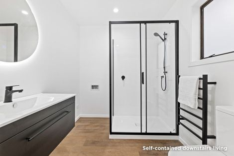 Photo of property in 11 Marina Grove, Frankleigh Park, New Plymouth, 4310