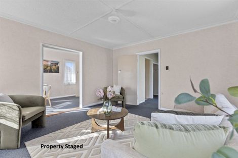 Photo of property in 40 Blake Street, Waitara, 4320