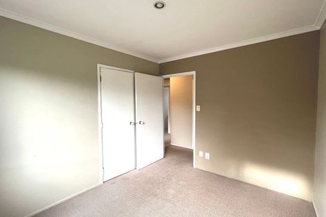 Photo of property in 1/13a Kitewao Street, Northcote, Auckland, 0627