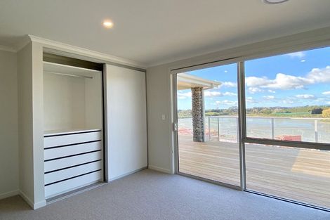 Photo of property in 28 Oyster Place, Omokoroa, 3114