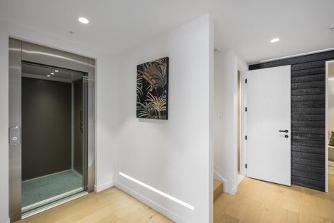 Photo of property in 61a Churchill Road, Murrays Bay, Auckland, 0630