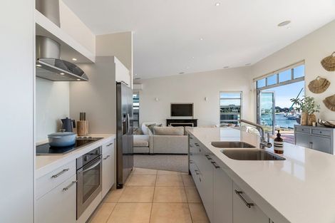 Photo of property in 156 Waterways Parade, Pauanui, Hikuai, 3579