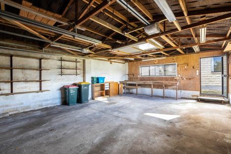 Photo of property in 2 Rangiora Place, Inglewood, 4330