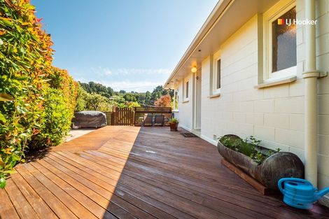 Photo of property in 122 Martin Road, Fairfield, Dunedin, 9018