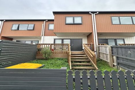 Photo of property in 10/6 Kereru Street, Henderson, Auckland, 0612