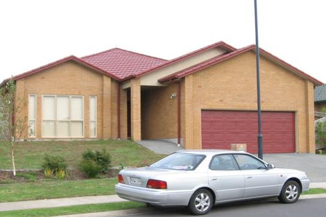 Photo of property in 7 Toledo Avenue, Henderson, Auckland, 0612