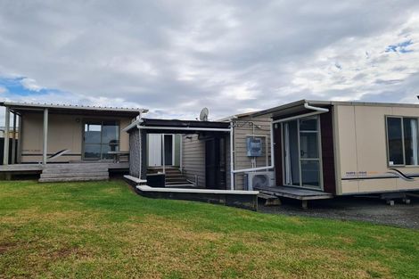 Photo of property in 28 Tamatea Drive, Snells Beach, 0920