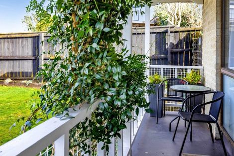 Photo of property in 4 Warkworth Grove, Bell Block, New Plymouth, 4312