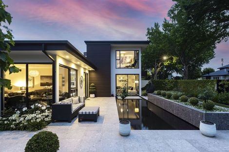 Photo of property in 416 Papanui Road, Papanui, Christchurch, 8053