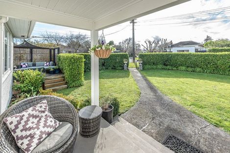 Photo of property in 4 Dickson Crescent, Saint Johns Hill, Whanganui, 4500