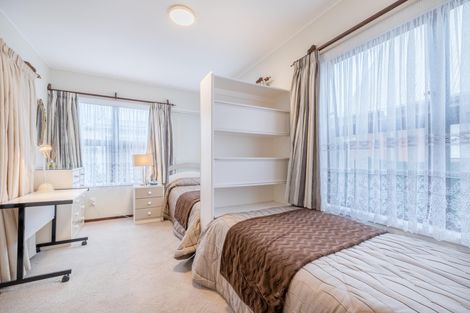 Photo of property in 2/27 Rogan Street, Mount Roskill, Auckland, 1041