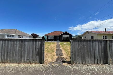 Photo of property in 14 Mccurdy Street, Elderslea, Upper Hutt, 5018