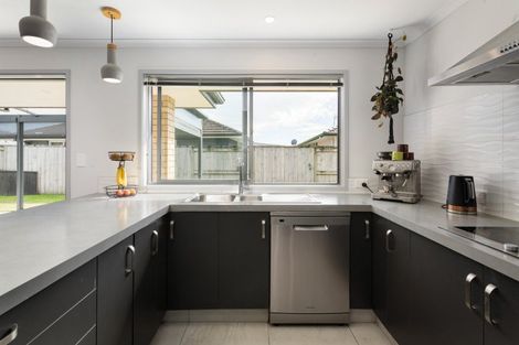 Photo of property in 4 Nolan Place, Katikati, 3129