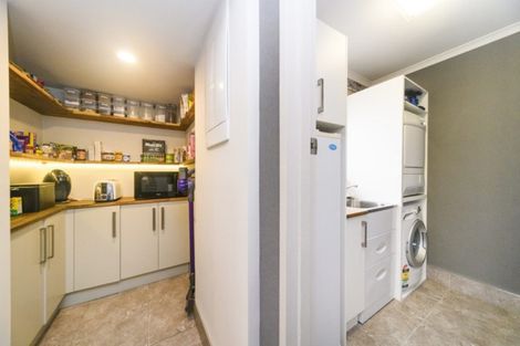 Photo of property in 45 Maxwells Line, Awapuni, Palmerston North, 4412