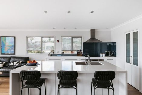 Photo of property in 11 Ruamoana Place, Omokoroa, 3114