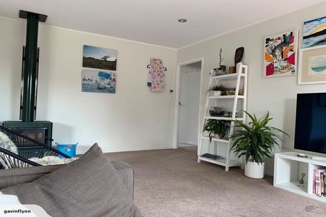 Photo of property in 2/14 Charles Street, Hauraki, Auckland, 0622