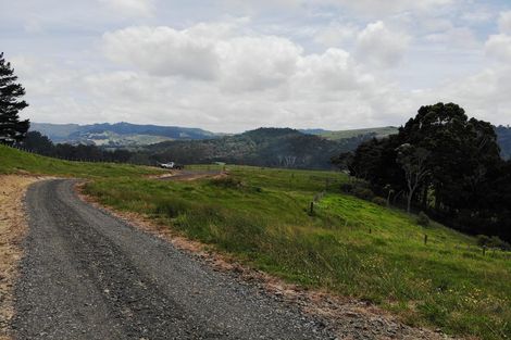 Photo of property in 2708 Kaipara Coast Highway, Glorit, Warkworth, 0984