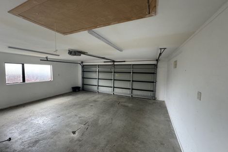 Photo of property in 11 Aspen Way, Kelvin Grove, Palmerston North, 4414