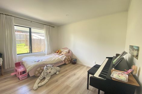 Photo of property in 23 Elderberry Road, Burswood, Auckland, 2013