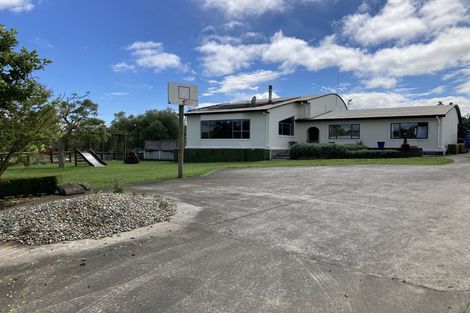 Photo of property in 1339 Main North Road, Urenui, 4375