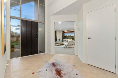 Photo of property in 14 Duntrune Road, Flat Bush, Auckland, 2016