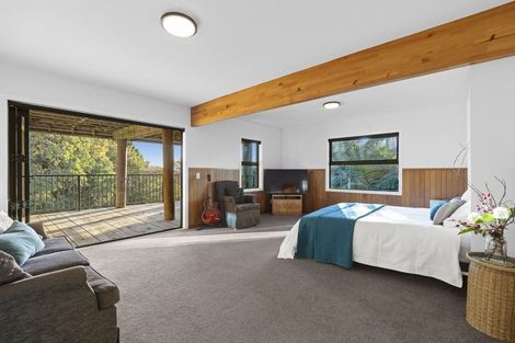 Photo of property in 12a Ridge Lane, New Plymouth, 4310