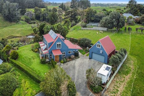 Photo of property in 211 Smart Road, Hillsborough, New Plymouth, 4372