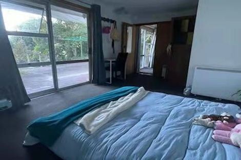 Photo of property in 9 Tai Paku Paku Road, Karaka Bays, Wellington, 6022