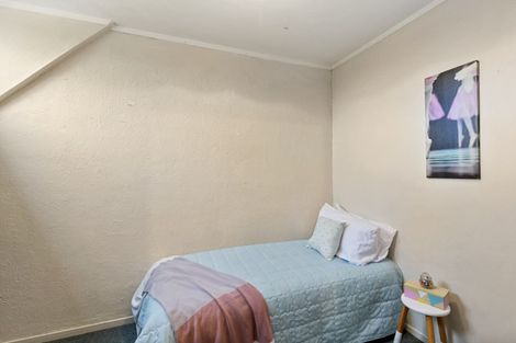 Photo of property in 31-33 Mana Avenue, Titahi Bay, Porirua, 5022