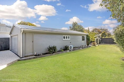 Photo of property in 42 Windermere Road, Papanui, Christchurch, 8053