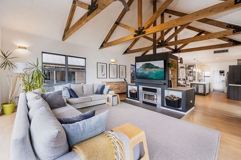 Photo of property in 12 Pendeen Crescent, Jacks Point, Queenstown, 9371