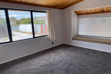 Photo of property in 505a Grove Road, Mayfair, Hastings, 4122