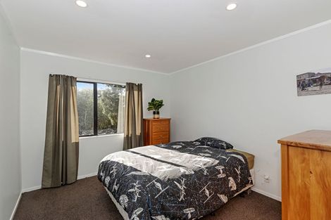 Photo of property in 3/109 Don Buck Road, Massey, Auckland, 0614