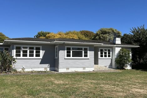 Photo of property in 39 Kawiu Road, Levin, 5510