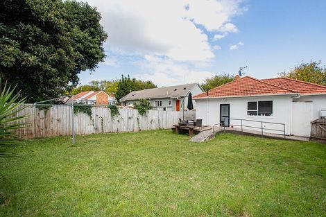 Photo of property in 16 Marire Avenue, Frankton, Hamilton, 3204