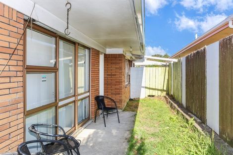 Photo of property in 42a Trentham Road, Papakura, 2110