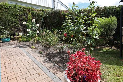 Photo of property in 11a Te Kanawa Crescent, Henderson, Auckland, 0610