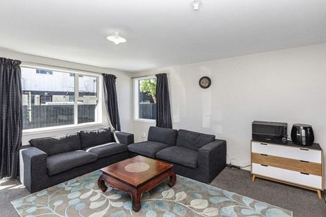 Photo of property in 3/25 Whitmore Street, Edgeware, Christchurch, 8013