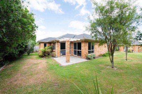 Photo of property in 51 Sovereign Isle Lane, Rototuna, Hamilton, 3210