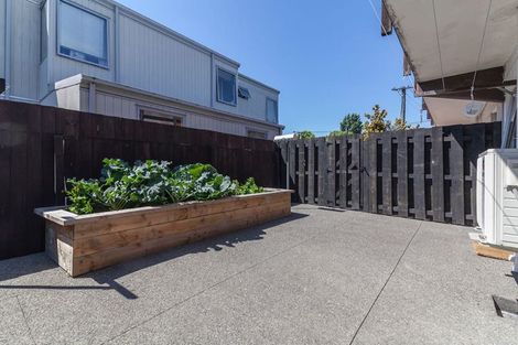 Photo of property in 2/41 Hastings Street West, Sydenham, Christchurch, 8023