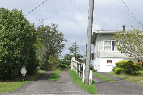 Photo of property in 123 Colwill Road, Massey, Auckland, 0614