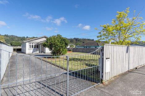 Photo of property in 316 Stokes Valley Road, Stokes Valley, Lower Hutt, 5019