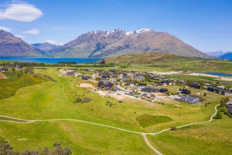 Photo of property in 14b Kinross Lane, Jacks Point, Queenstown, 9371