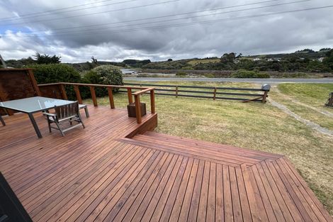 Photo of property in 125 Moturata Road, Taieri Beach, Taieri Mouth, 9091