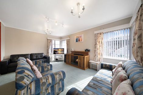 Photo of property in 27 Tiverton Road, Avondale, Auckland, 0600