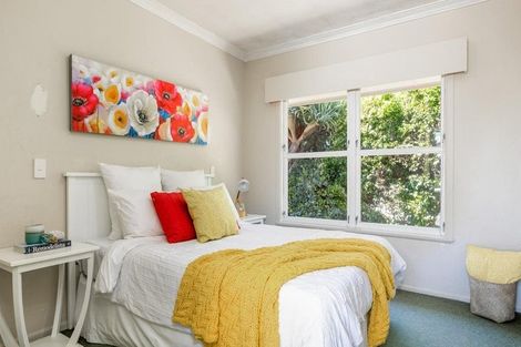 Photo of property in 90 Oceanview Road, Mount Maunganui, 3116