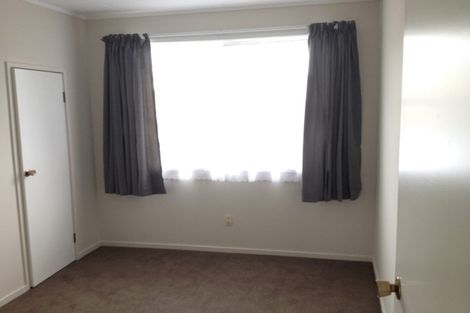 Photo of property in 22 Carbery Place, Manurewa, Auckland, 2102